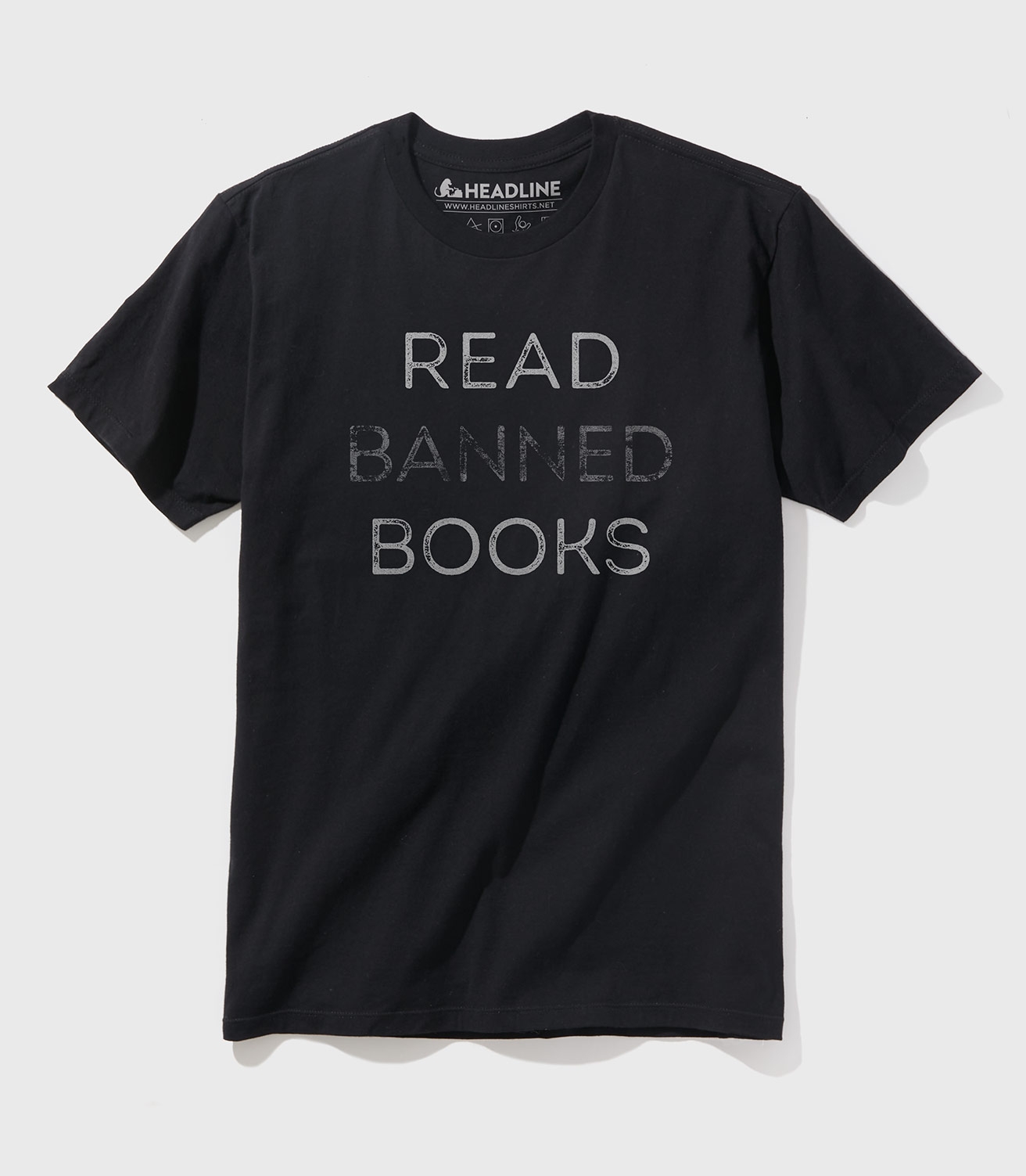 Read Banned Books Unisex 100% Cotton T-Shirt